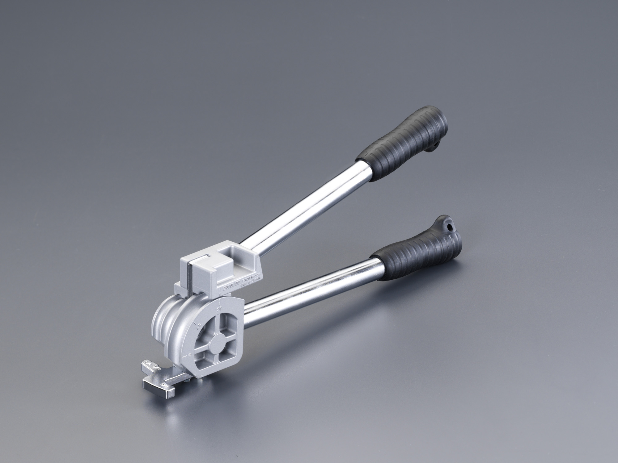 EA215W-234 エスコ 1/4"-1/2" 3サイズチューブベンダー
