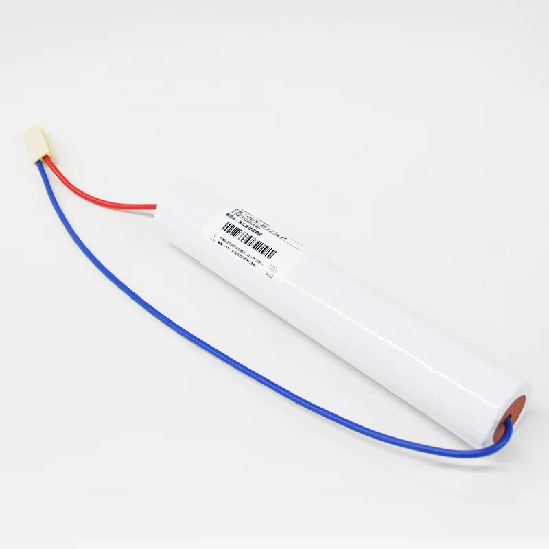 FK746相当品 電池屋 新品 誘導灯・非常灯器具用交換電池 3.6V2500mAh <年度シール付き> コネクター付きそのまま取付できます。