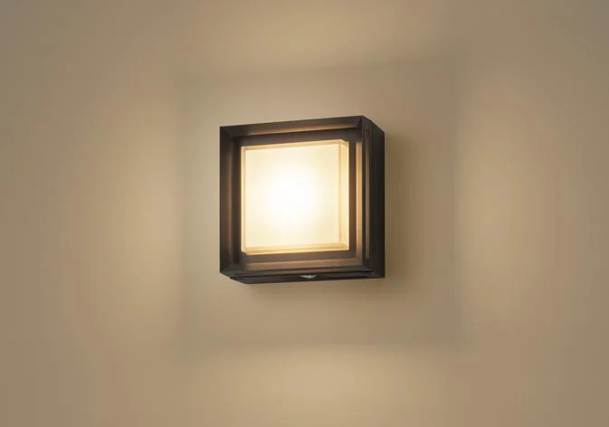 NWCF59413 LE1 パナソニック 壁直付型 LED(温白色)・LED(昼白色)ブラケット 非常用 階段通路誘導灯 防雨型 LED内蔵、電源ユニット内蔵 30分間タイプ