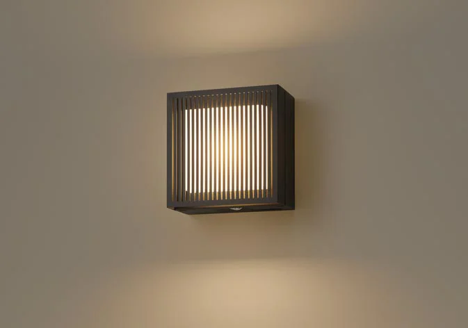 NWCF59811 LE1 パナソニック 壁直付型 LED(電球色)・LED(昼白色)ブラケット 非常用 階段通路誘導灯 防雨型 LED内蔵、電源ユニット内蔵 30分間タイプ
