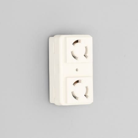 3127HD アメリカン電機 複式機器用アウトレット 白 接地形2P 15A 250V <引掛形 NEMA規格 L6-15>