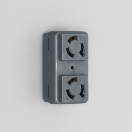 3127HD-BK アメリカン電機 複式機器用アウトレット 黒 接地形2P 15A 250V <引掛形 NEMA規格 L6-15>