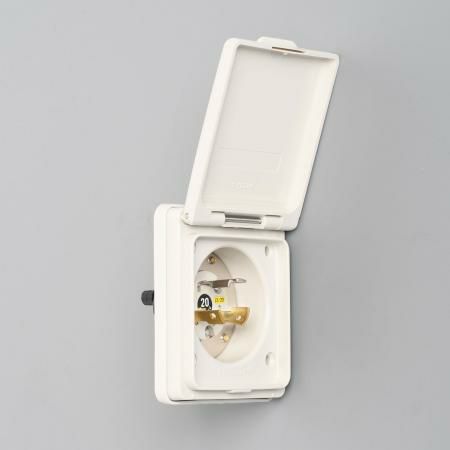 3215NW-L5 アメリカン電機 防水形フランジインレット 接地形2P 20A 125V <引掛形 NEMA規格 L5-20>
