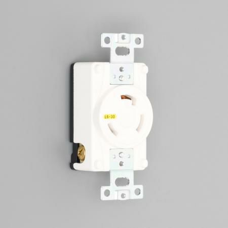 3320-L6-IV アメリカン電機 埋込コンセント 白 接地形2P 30A 250V <引掛形 NEMA規格 L6-30>