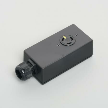 3323E-L6 アメリカン電機 シングルタップ 接地形2P 30A 250V <引掛形 NEMA規格 L6-30>