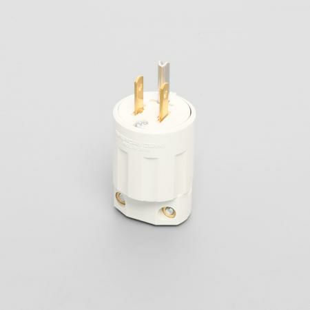 7112GN-IV アメリカン電機 新品 平刃形 プラグ ナイロンカバー 白 接地形2P 15A 125V <平刃形 NEMA規格 5-15> 【全国一律送料450円】