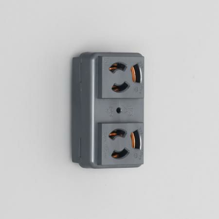 7117GHDZ-BK アメリカン電機 抜止形 複式機器用アウトレット 黒接地2P 15A125V