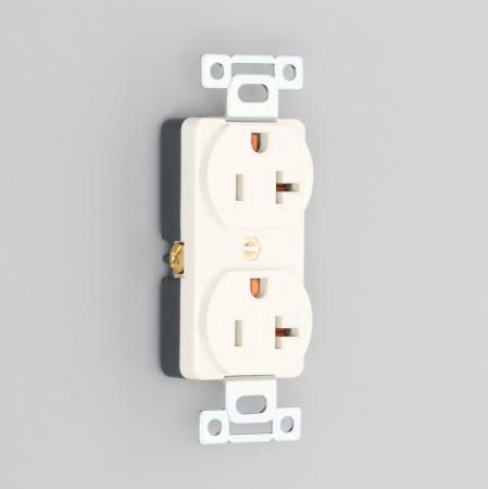 7210GD-IV アメリカン電機 複式埋込コンセント 白 接地形2P 20A 125V <平刃形 NEMA規格 5-20> 【全国一律送料450円】