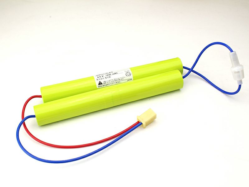 7NR-SC-2LA 相当品 (同等品) 8.4V1.2Ah<年度シール付き> コネクター付きそのまま取付できます。