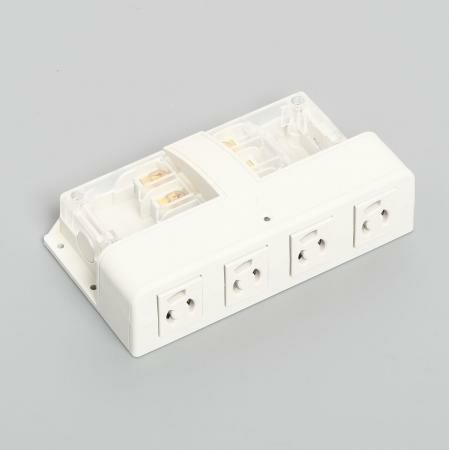 AU1130 アメリカン電機 抜止形 アクセスタップ4ケ口 コ-ドナシ 接地2P 15A 125V