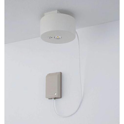 NNFB01000C 天井直付型 ( 昼白色 ) パナソニック Panasonic LED非常用照明器具 30分間タイプ コンセントプラグ付 民泊向け 自己点検スイッチ付 リモコン自己点検機能付 ( NNFB01000J 後継)