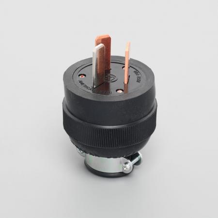 R552 アメリカン電機 平刃形 プラグ(ゴムカバー) 3P 60A 250V
